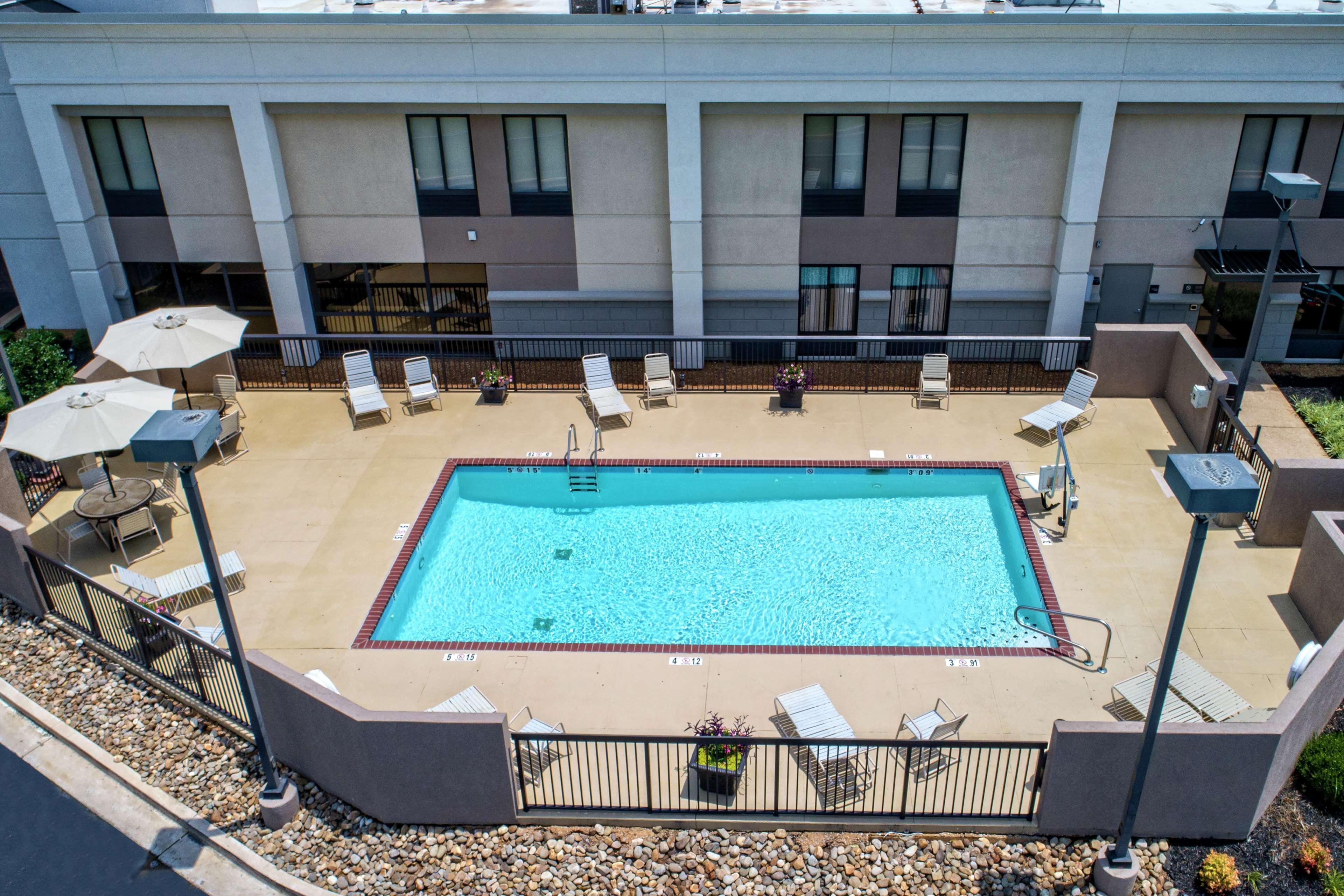 Hampton Inn Corinth Экстерьер фото