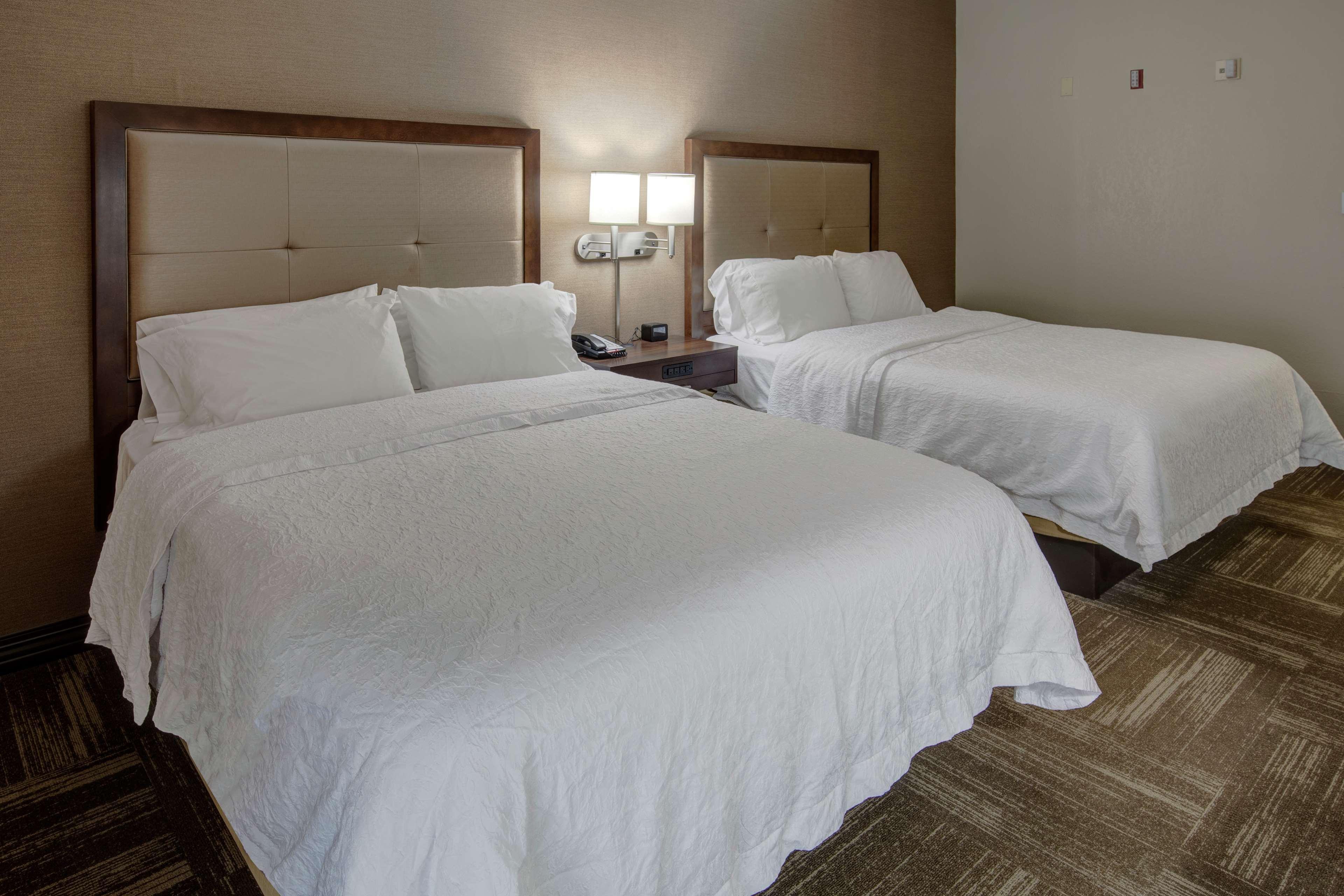 Hampton Inn Corinth Экстерьер фото