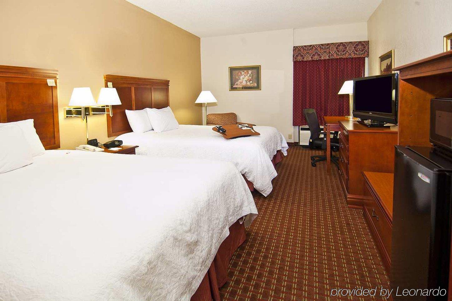 Hampton Inn Corinth Экстерьер фото